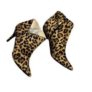 NY&C Leopard print booties sz 11